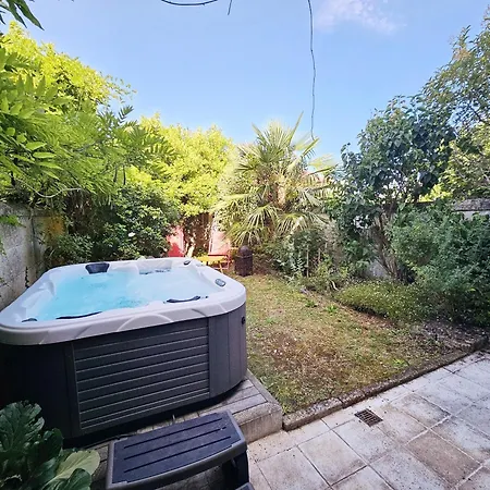 Apartment Le Bienheureux, Le Calme En Et Jardin *