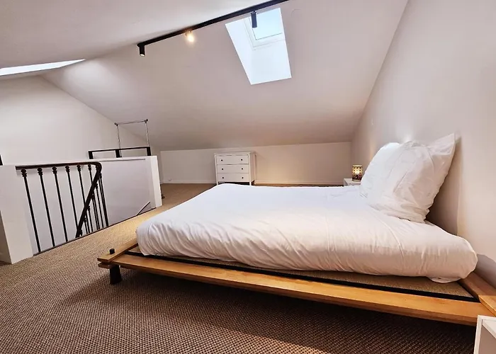 Le Bienheureux, Le Calme En Et Jardin Apartment Angouleme