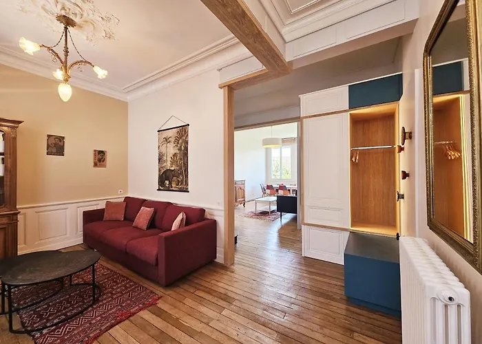 Apartment Le Bienheureux, Le Calme En Et Jardin Angouleme