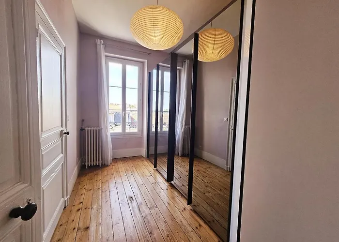 Le Bienheureux, Le Calme En Et Jardin Angouleme