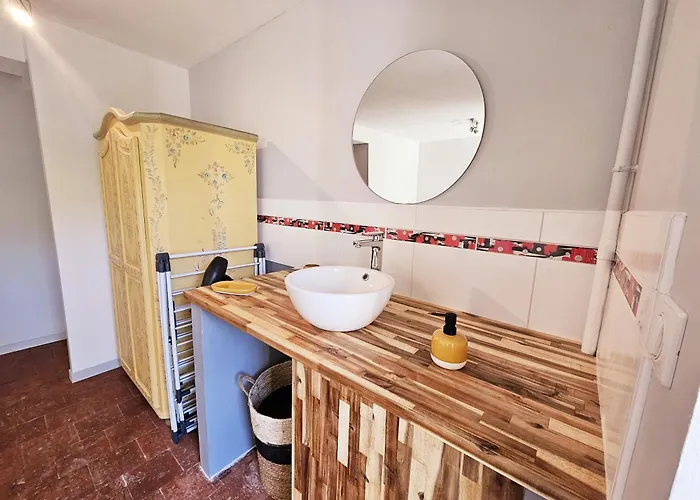 Le Bienheureux, Le Calme En Et Jardin Apartment *