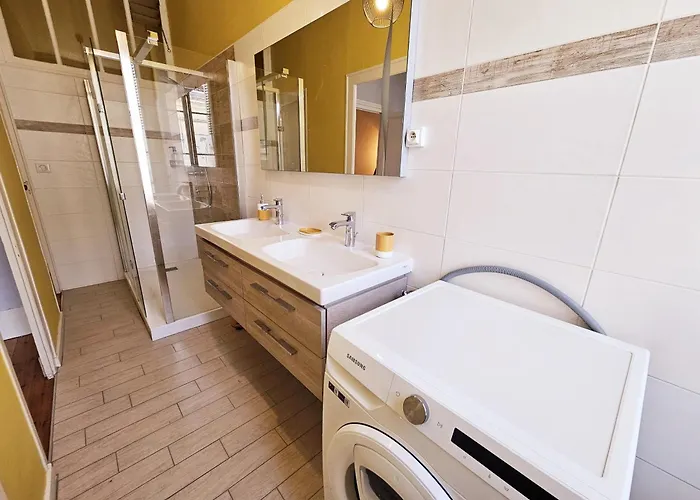 Le Bienheureux, Le Calme En Et Jardin Apartment Angouleme