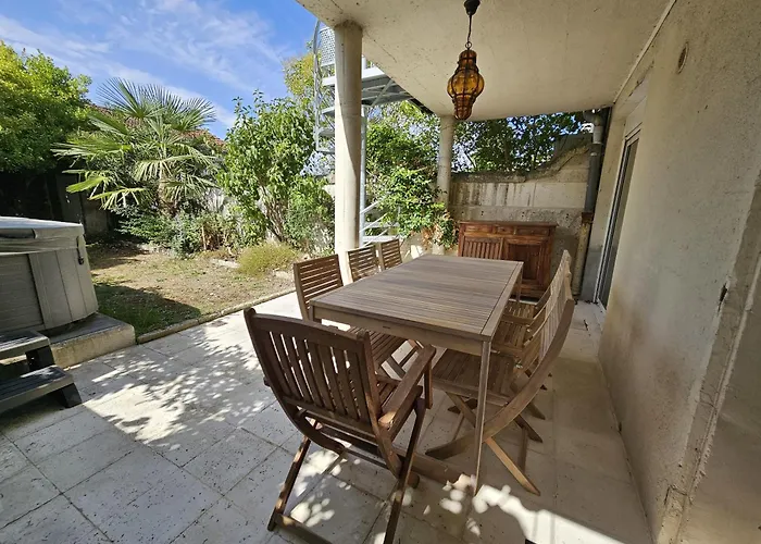 Le Bienheureux, Le Calme En Et Jardin * Angouleme